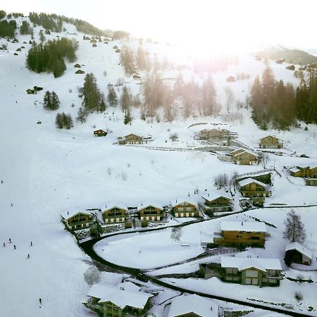 Iglusaq Lodge Везонна Екстер'єр фото
